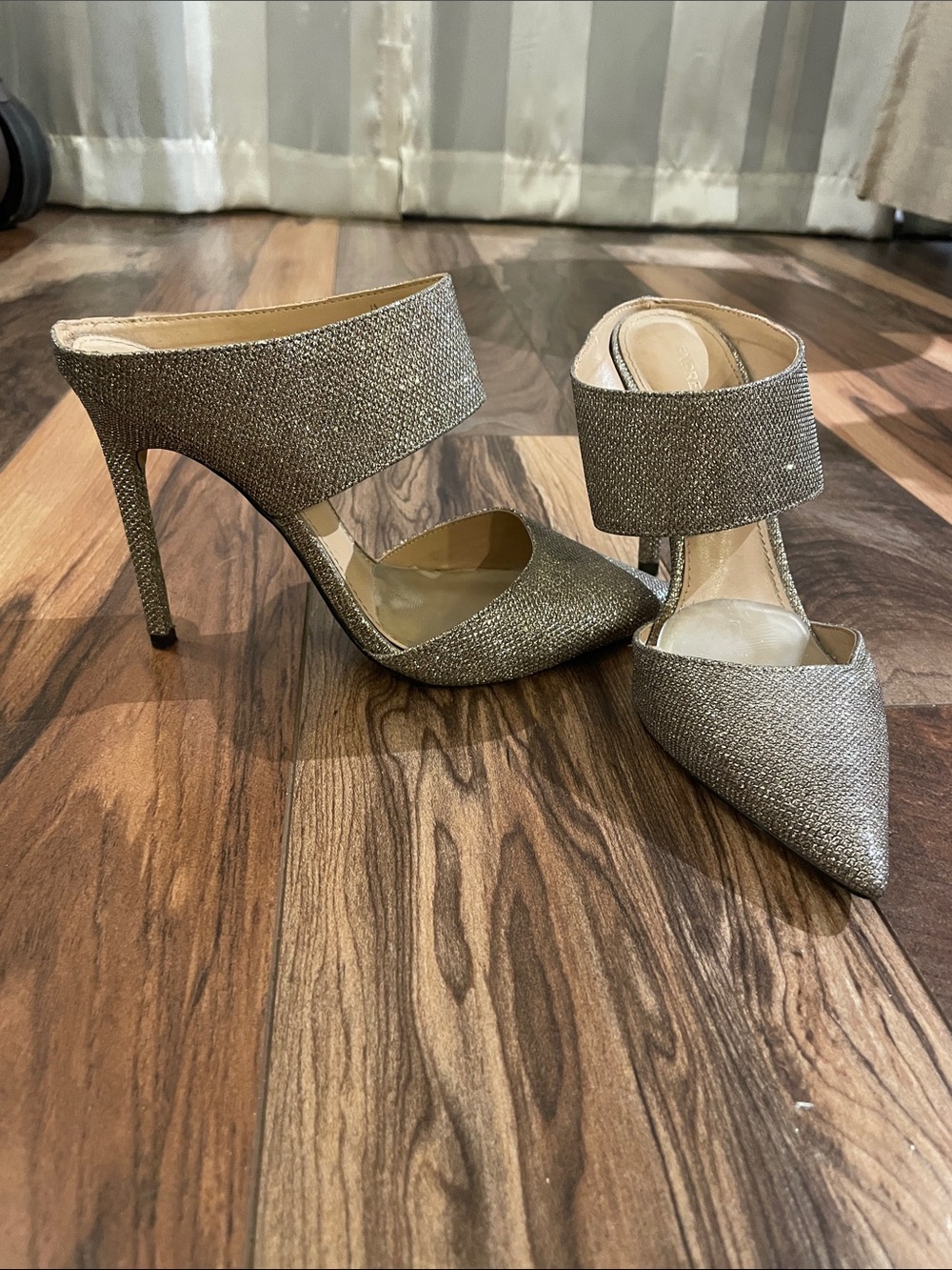 Express Women's Glitter Pointed-Toe Heels - Silver